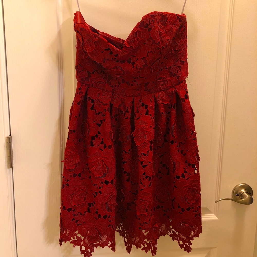 Lovers +Friends Smitten Lace Dress Red Sz S